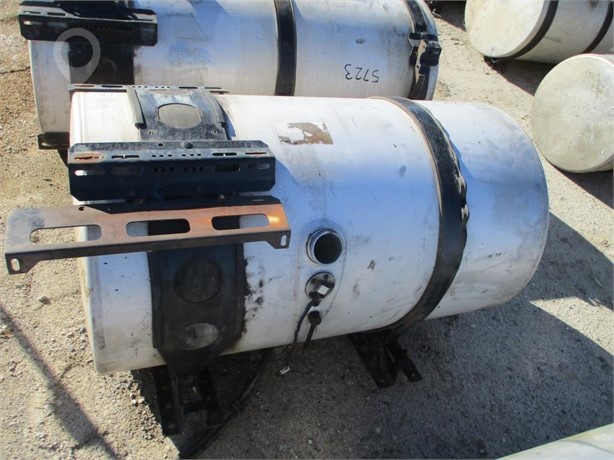 ALUMINUM DIESEL FUEL TANK 100 GALLON Used Fuel Pump Truck / Trailer Components auction results