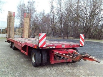 2009 MOESLEIN T 3 Used Low Loader Trailers for sale