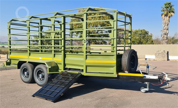 2024 PLATINUM TRAILERS CATTLE TRAILERS New Livestock Trailers for sale