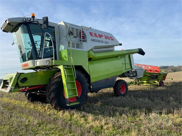 2007 CLAAS MEDION 310 Used Combine Harvesters for sale