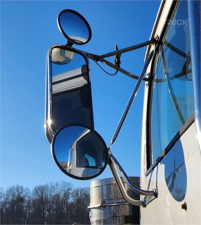 2011 WESTERN STAR 4900EX Used Fensterglas LKW- / Anhängerkomponenten zum verkauf