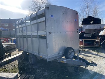 2005 IFOR WILLIAMS Used Livestock Trailers for sale