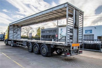 2009 LECITRAILER R39-TRANSPORT ANIMAUX Used Curtain Side Trailers for sale