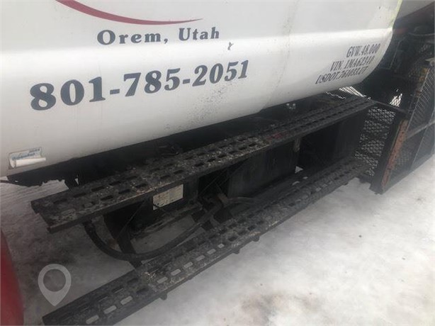 2001 FORD F750 Used Battery Box Truck / Trailer Components for sale