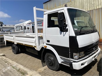 2012 TATA LPT809 Used Dropside Flatbed Trucks for sale