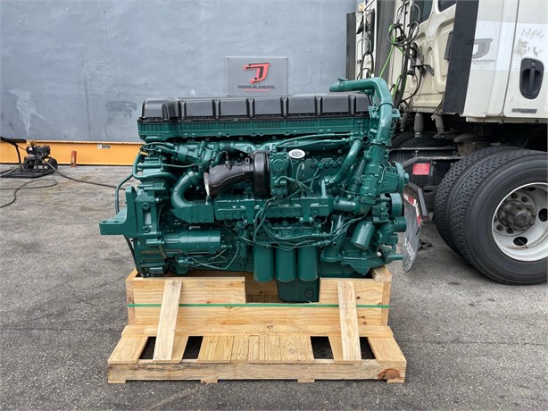 2016 VOLVO D13 Used Engine Truck / Trailer Components for sale