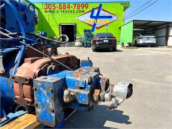 1970 JOHN DEERE 28102CE Used Engine Truck / Trailer Components for sale