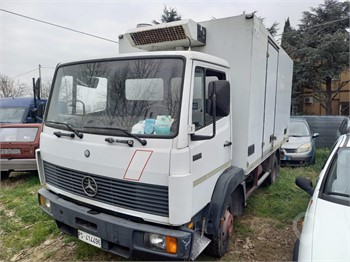 1991 MERCEDES-BENZ 809 Used Refrigerated Trucks for sale