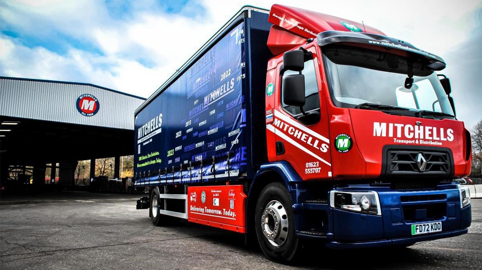 Mitchells Of Mansfield Goes Electric With Renault Trucks E-Tech Curtainsider