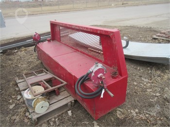 HEADACHE RACK FUEL TANK DOUBLE PUMP Used Fuel Pump Truck / Trailer Components auction results