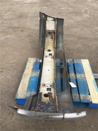 2009 STERLING A9500 Used Bumper Truck / Trailer Components for sale