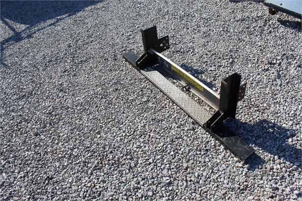 CUSTOM BUILT BOLT ON TRUCK STEP Used Other Truck / Trailer Components auction results