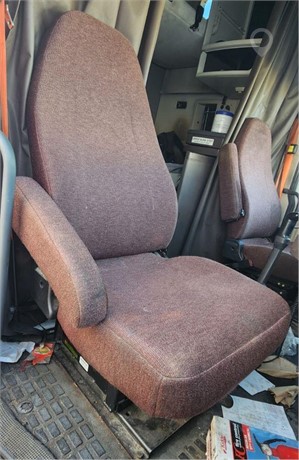 2015 VOLVO VNL Used Seat Truck / Trailer Components for sale