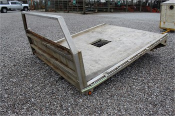 CUSTOM BUILT ALUMINUM TRUCK FLATBED Used Other Truck / Trailer Components auction results