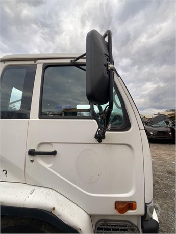 2010 NISSAN UD3300 Used Door Truck / Trailer Components for sale