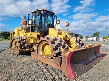 2008 CATERPILLAR 825H Used Padfoot Rollers / Compactors for sale