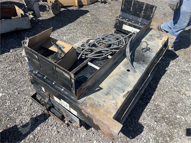 TOMMY GATE PTS60 Used Lift Gate Truck / Trailer Components auction results