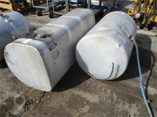ALUMINUM TRUCK DIESEL FUEL TANKS Used Fuel Pump Truck / Trailer Components auction results