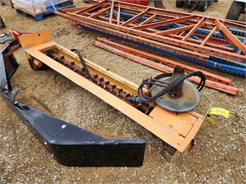 STEEL TAILGATE SALT SPREADER Used Other Truck / Trailer Components auction results
