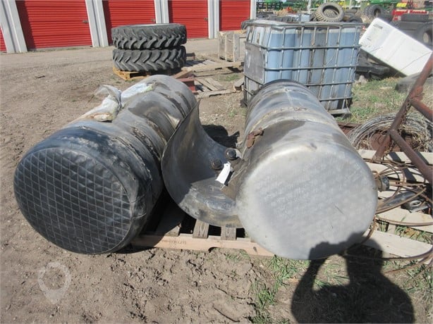 PETERBILT 130 GALLONS EACH FUEL TANKS Used Fuel Pump Truck / Trailer Components auction results
