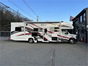 Motorhome Toy Haulers For