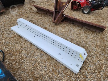 REAR STEP BUMPER Used Other Truck / Trailer Components auction results