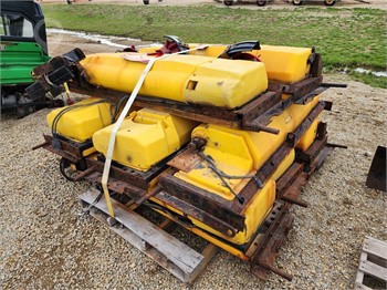 PALLET OF POLY TAILGATE SPREADERS Used Other Truck / Trailer Components auction results