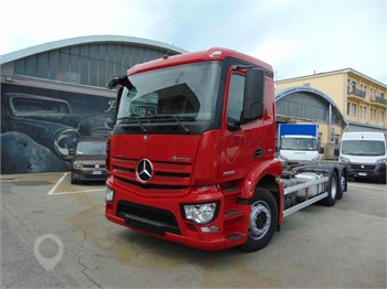 2013 MERCEDES-BENZ ANTOS 2532 Used Chassis Cab Trucks for sale