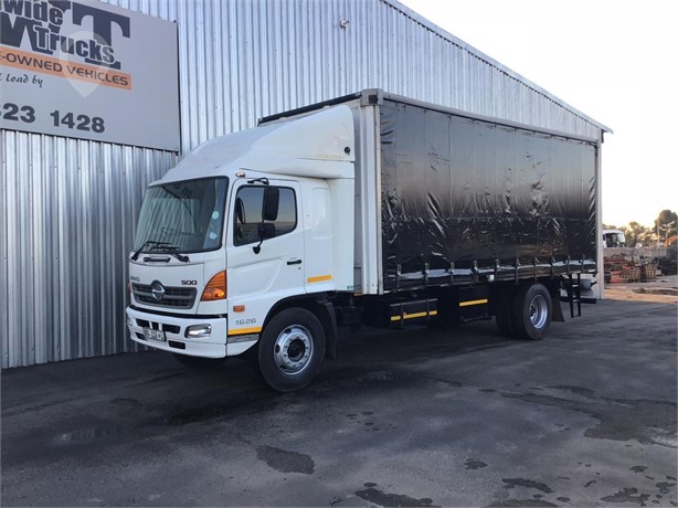 2017 HINO 500FC1726 Used Curtain Side Trucks for sale