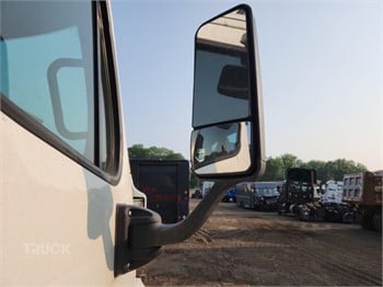 2019 FREIGHTLINER CASCADIA 113 Gebraucht Fensterglas LKW- / Anhängerkomponenten zum verkauf