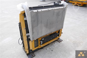 CATERPILLAR RADIATOR 345D/349D Used Other Truck / Trailer Components for sale