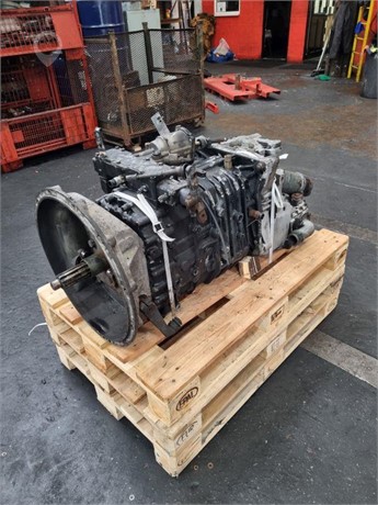 2005 ZF 6S85 WITH VOITH RETARDER Used Transmission Truck / Trailer Components for sale