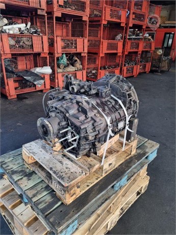 2008 ZF 6S1000TO Used Transmission Truck / Trailer Components for sale