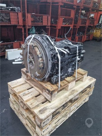 2005 ZF 5HP602C Used Transmission Truck / Trailer Components for sale