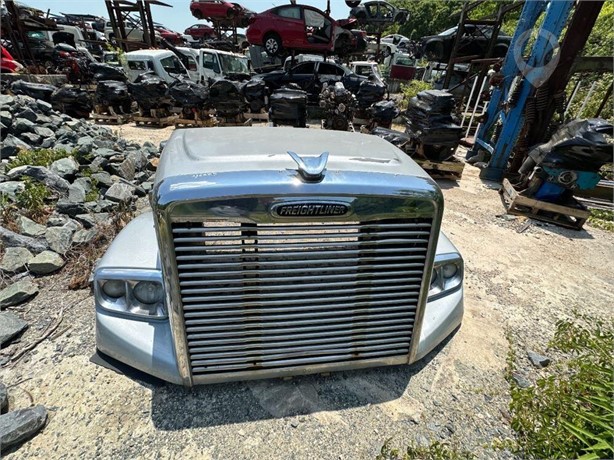 2013 FREIGHTLINER 122SD Used Bonnet Truck / Trailer Components for sale