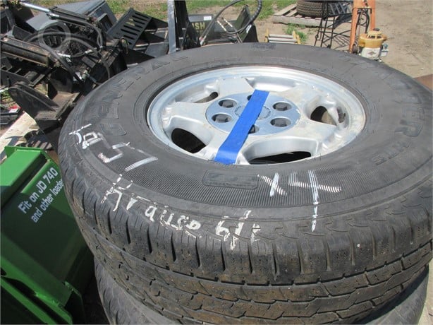 CHEVROLET 265/75R16 Used Wheel Truck / Trailer Components auction results