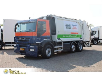 Camion dei rifiuti IVECO STRALIS 310 TRE ASSI COMPATTATORE RIFIUTI OMB EURO  6 in vendita Italia Vicenza, Thiene, XR30760