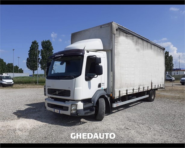 2007 VOLVO FL280 Used Curtain Side Trucks for sale