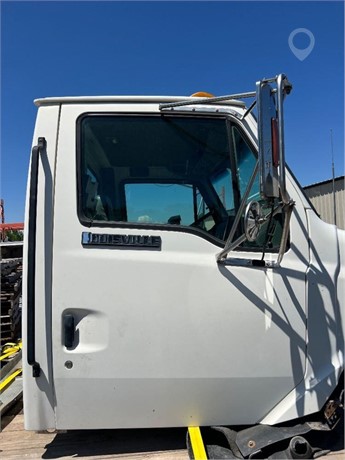 1998 STERLING 9500 SERIES Used Door Truck / Trailer Components for sale