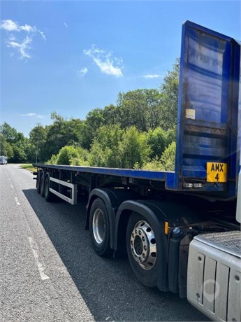 2004 AHP TRIA AXLE FLAT TRAILER Used Standard Flatbed Trailers for sale