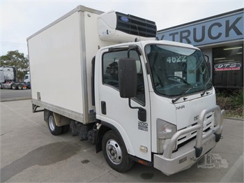 2010 ISUZU NNR200 Used Refrigerated Trucks for sale