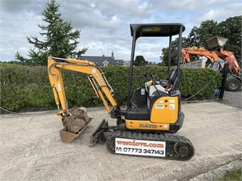 2018 KATO HD17VXE Used Mini (up to 12,000 lbs) Excavators for sale