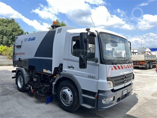 2006 MERCEDES-BENZ ATEGO 1324 Used Sweeper Municipal Trucks for sale