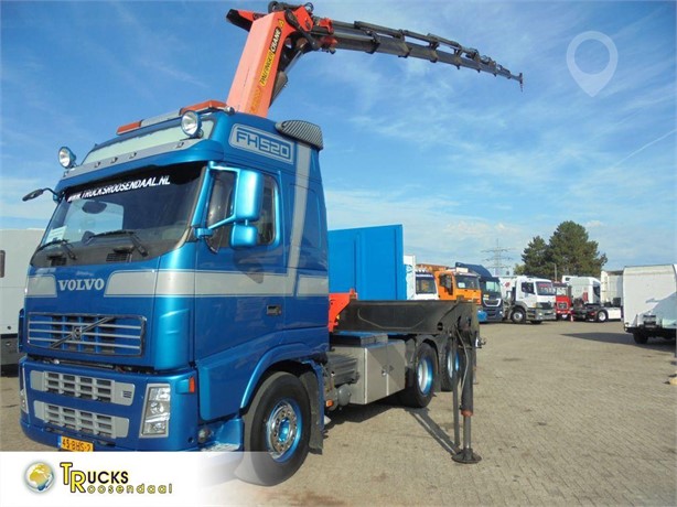 2012 VOLVO FH520 Used Standard Flatbed Trucks for sale