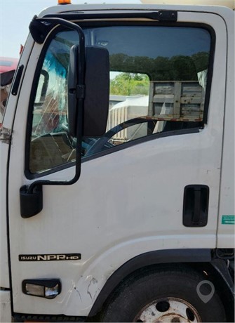 2014 ISUZU NPR HD Used Door Truck / Trailer Components for sale