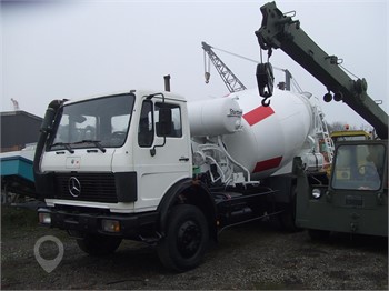 2010 MERCEDES-BENZ 2225 Used Concrete Trucks for sale