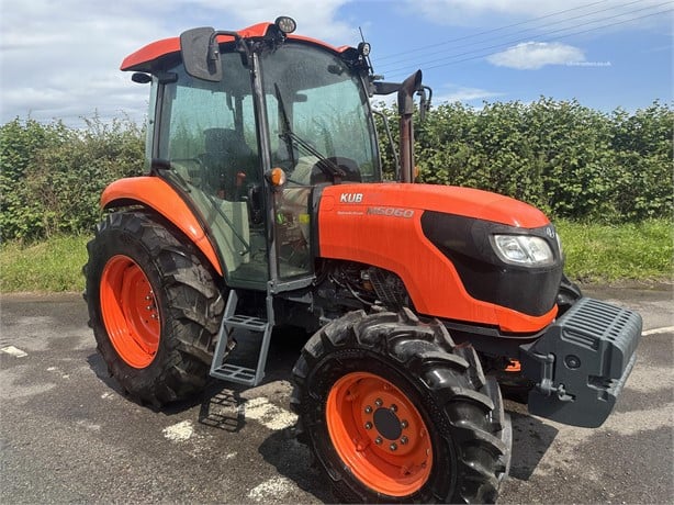2016 KUBOTA M6060 Used 40 HP to 99 HP Tractors for sale