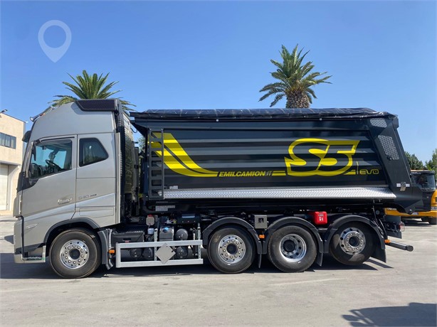 2023 VOLVO FH540 Used Skip Loaders for sale