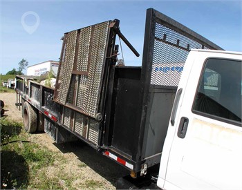 1900 UTILITY 22FT, REAR GATE & SIDE RAMP Used Other Truck / Trailer Components for sale