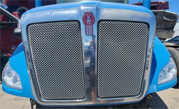 2019 KENWORTH T680 Used Bonnet Truck / Trailer Components for sale